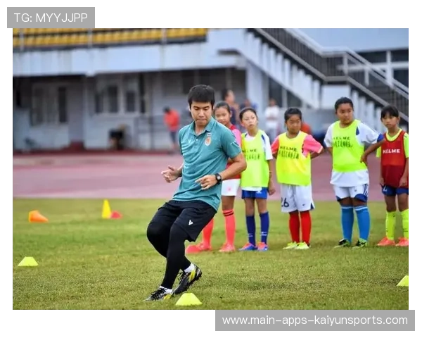 青训教练是否具备青少年心理辅导资质,青少年培训教练